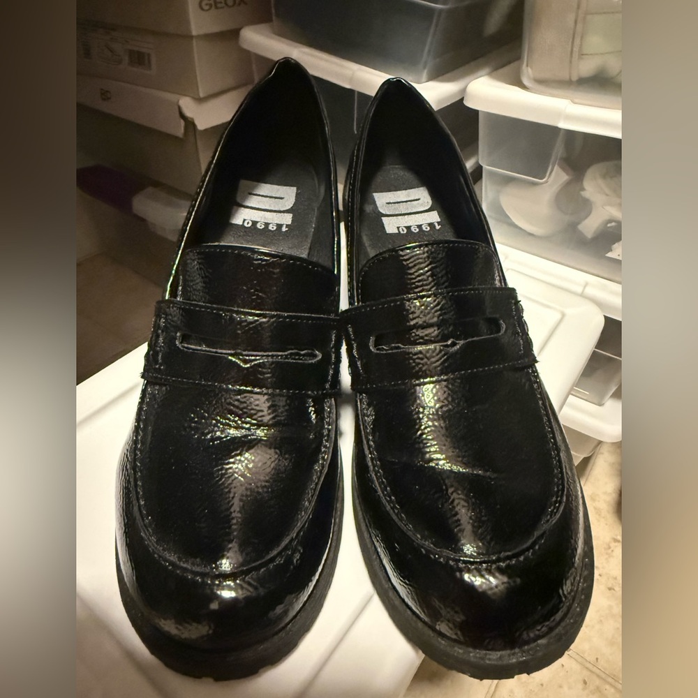 Dirty Laundry Black Patent Leather Loafers